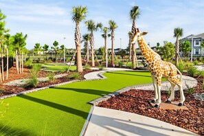 Property grounds - Windsor Cay • Private Pool • Waterslide • Mini Golf • Near Disney (Clermont)
