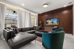 Smart TV - Windsor Cay • Private Pool • Waterslide • Mini Golf • Near Disney (Clermont)