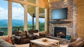 House, Multiple Beds (Southern Skies) | Living area