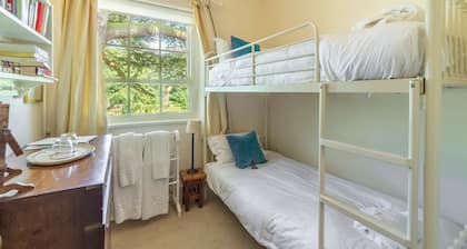 Inglethorpe Hall - Nine Bedroom Villa, Sleeps 20