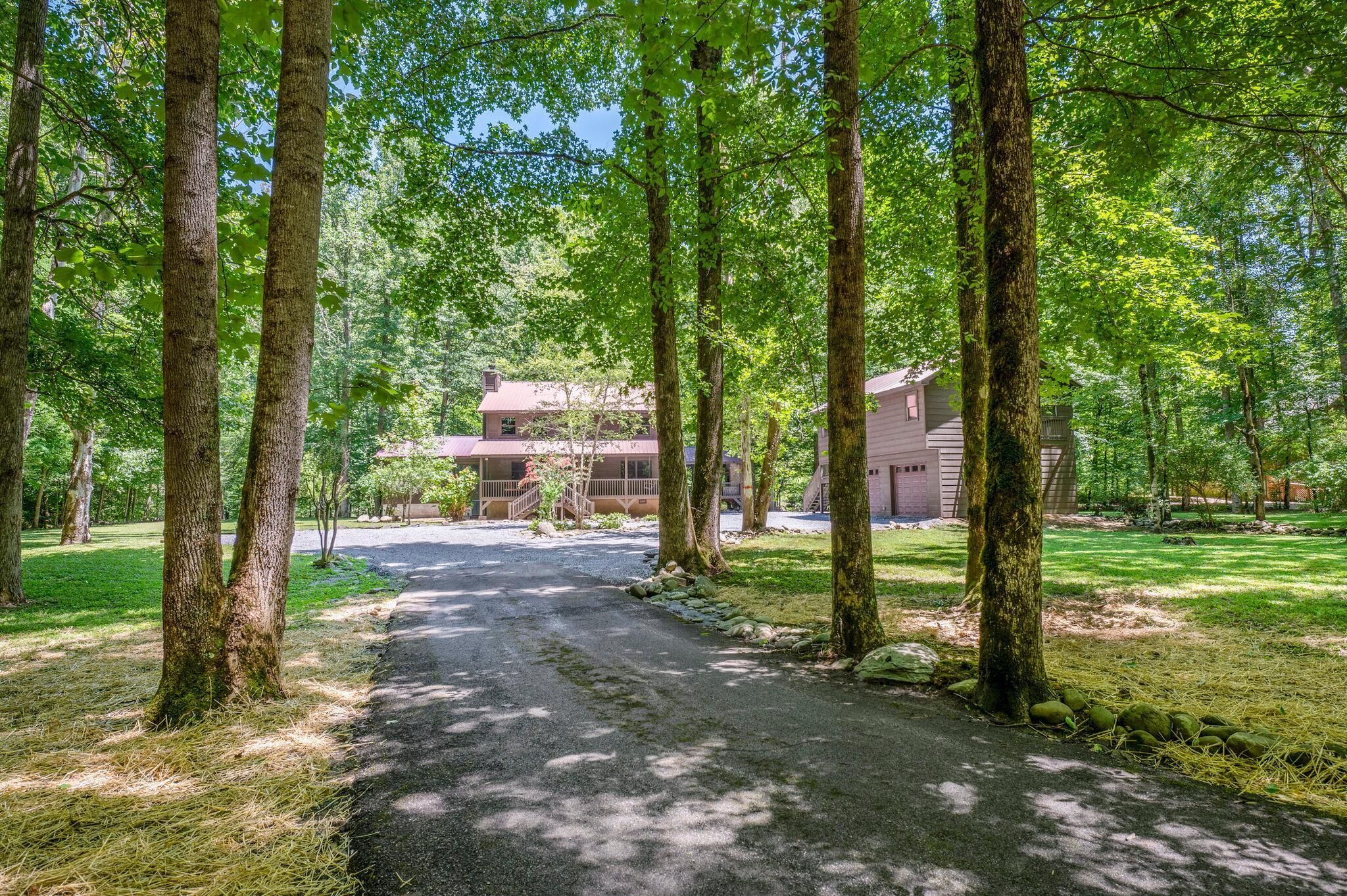 House, Multiple Beds (River Lodge) | Property grounds