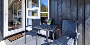 Outdoor dining - VE338 Vejers Strand - Kræmmervej 27 (Vejers Strand)