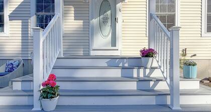 Spacious 4BR Portland Retreat 4 King Beds + BBQ