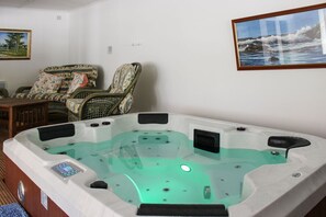 Interior - Chateau Arize - Fourteen Bedroom Castle, Sleeps 30 (La Bastide-de-Sérou)