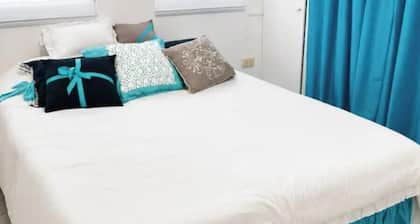 Beautiful 1-bedroom studio with AC in charming Arecibo