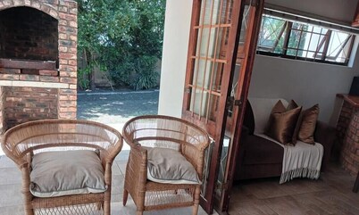 Kori Viv Unit 1 is centrally located in Vincent, KuGompo City