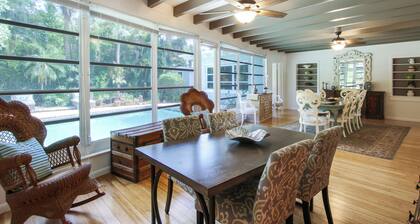 4/3 Intracoastal Pool Villa. Beaches/dtwn/airport