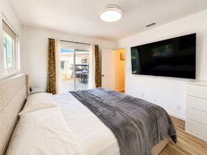 Room - Luxury Estate w/ Resort Pool & Spa (Escondido)