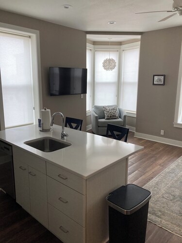 Renovated 1-bedroom 2nd floor apartment in downtown Creston