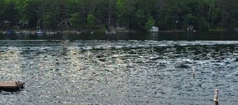 Waterfront 5-bedroom duplex conveniently located on Elbert's Resort- family fun!