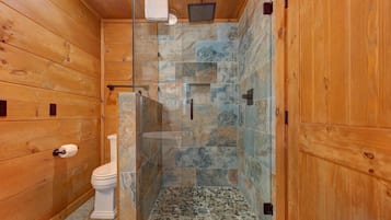 Casa, varias camas (The Buckhorn) | Baño