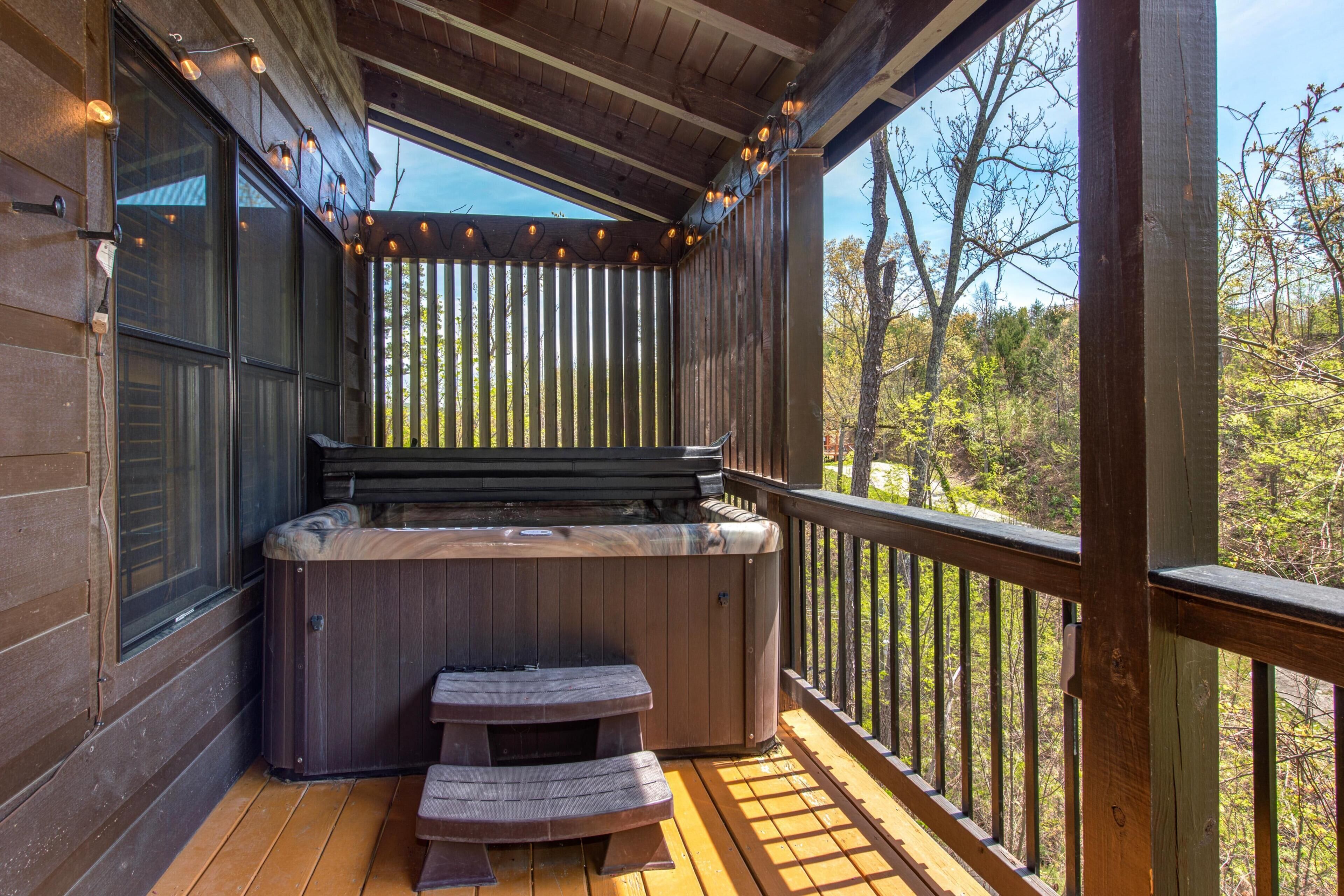House, Multiple Beds (Black Bear Cabin) | Terrace/patio