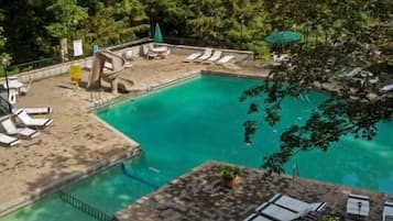 House, Multiple Beds (Black Bear Cabin) | Pool