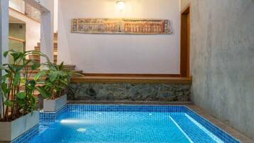 Deluxe Double Room, Balcony, Garden View | Pool