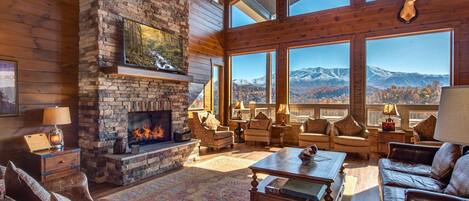House, Multiple Beds (Majestic Overlook) | Living area