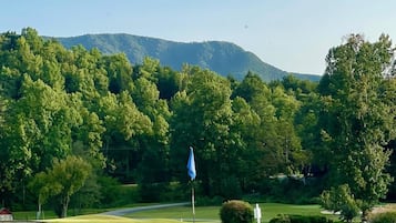 Casa, varias camas (The Ember) | Golf