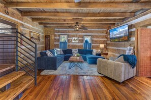House, Multiple Beds (Cricket Hollow Lodge) | Living area - Cricket Hollow Lodge (Cosby)
