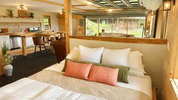 1 bedroom, WiFi, bed sheets, wheelchair access