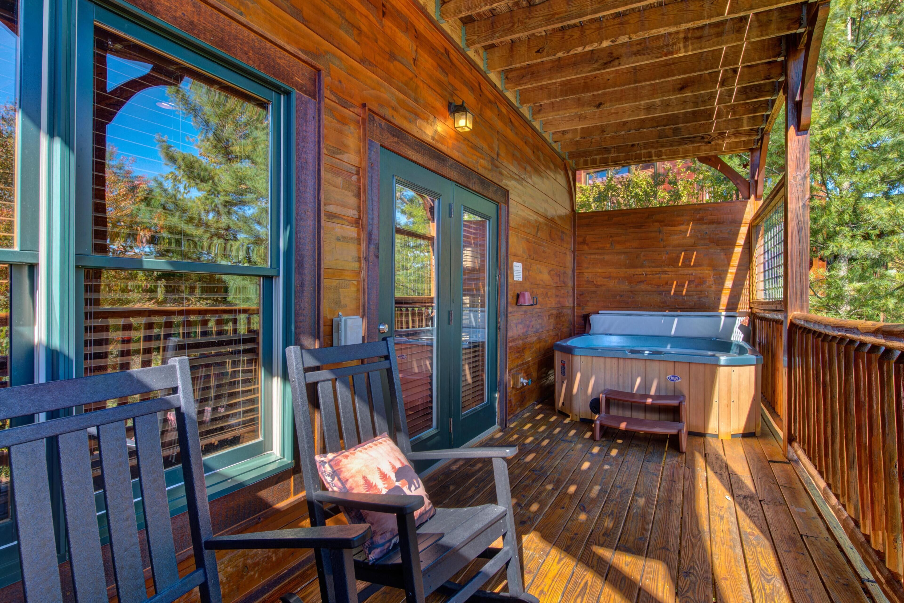 House, Multiple Beds (Morning Glory) | Outdoor spa tub