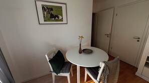 Dining - Vrbo Property (Satteldorf)