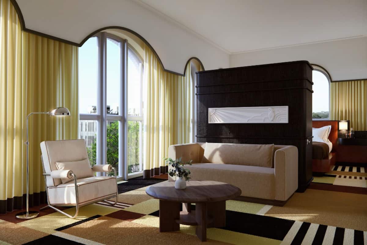 Studio Suite | Két bảo mật tại phòng, bàn, màn/rèm cản sáng