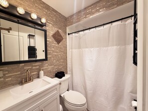 Bathroom - Comfortable & Cozy Condo Near Mountain Creek (Vernon Township)