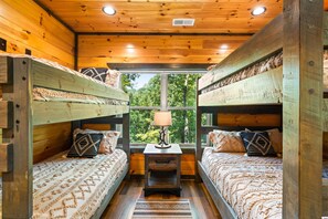 Hus, flere senger (Treetop Tranquility) | 3 soverom