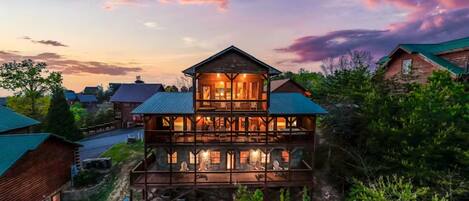 House, Multiple Beds (Grand View Lodge) | Exterior