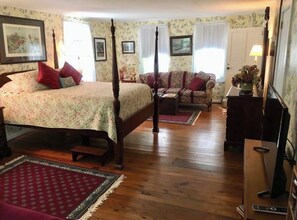 Unclassified image, 4 of 13, button - Closest Rental to Dreams Park — Sleeps 15, 8BR/6BA (Milford)