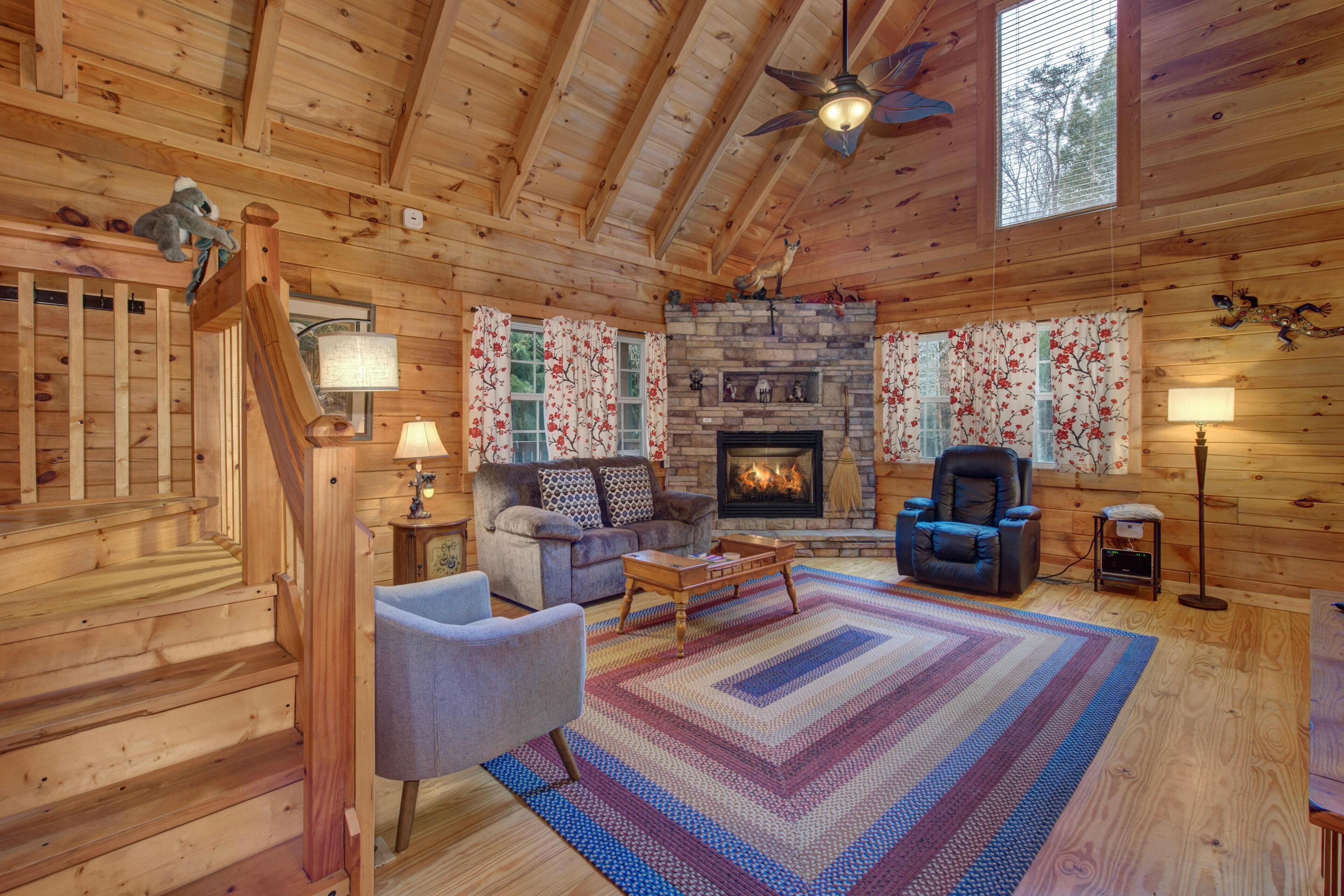 Hus - 2 queensize-sängar (Bamboo Hideaway) | Vardagsrum