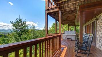 House, Berbilang Katil (Eagles Point Lodge) | Kawasan hartanah