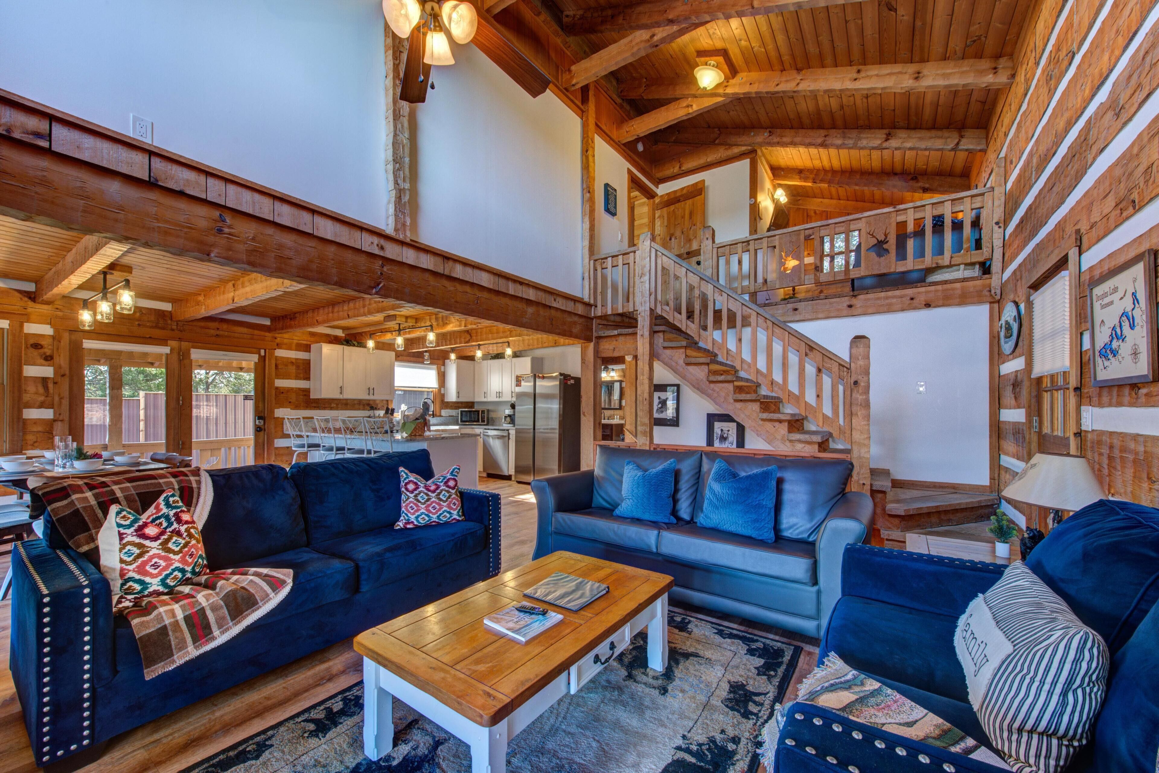 House, Multiple Beds (Mountain Grace Lake Retreat) | Living area