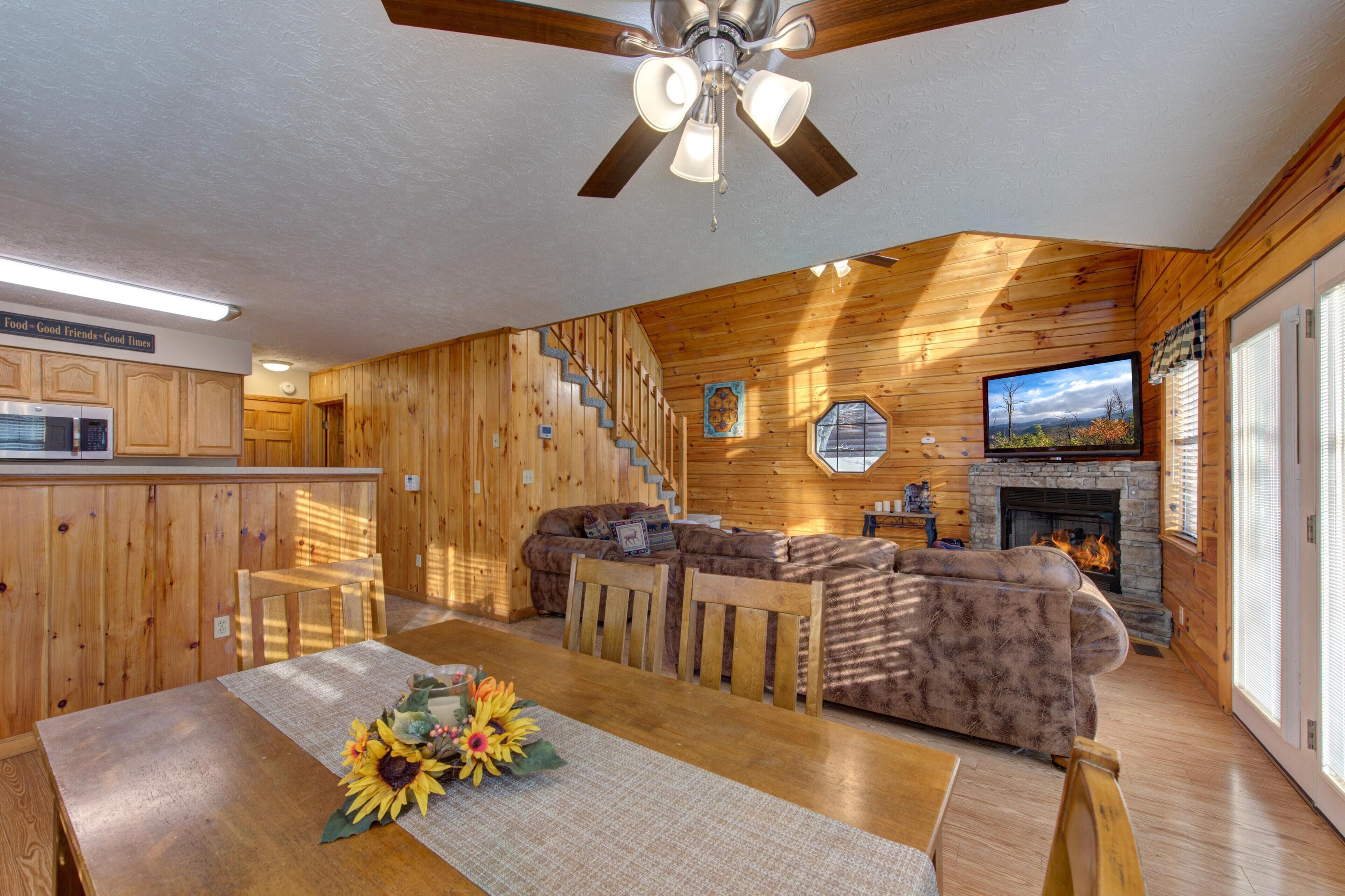 Maison, plusieurs lits (Lil Smoky Mountain Retreat) | Intérieur
