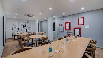 House | Dining
