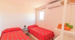 Iron/ironing board, internet, bed sheets - Villa Armentia (Marchena)
