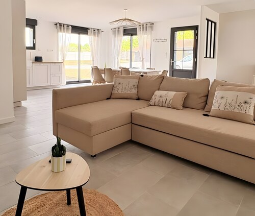 Gîte 'Ô’Violetis' avec terrasse priv ée, jardin privatif et Wi-Fi