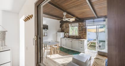 Ferienhaus 'Sunwaves 1 - Casa Trafalgar' mit Terrasse, privatem Garten und WLAN