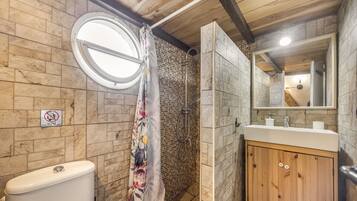 Shower, towels