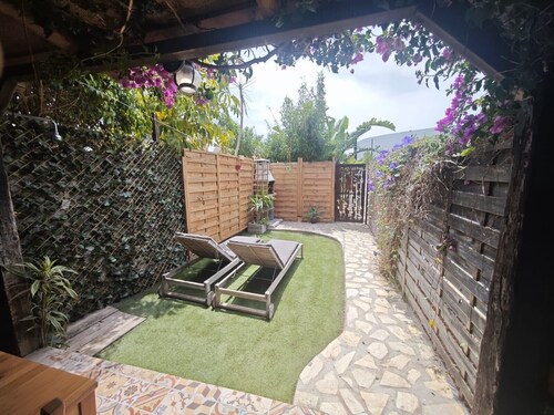 Casa Pequeña Lulú - Sunwaves, just 5 minutes’ walk from the beach