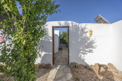 Casa Marina - Sunwaves El Palmar, 5 min from the beach, private garden & Wi-Fi