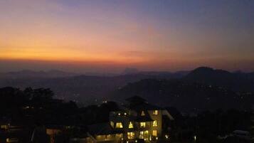 Deluxe Double Room, Balcony, Mountain View | Exterior
