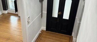 Spacious 5-bedroom townhome in Baltimore