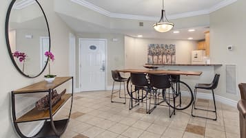 Condo, Multiple Beds (Baskins Creek 301) | Dining