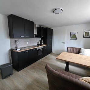 Private kitchen - Vrbo Property (Satteldorf)