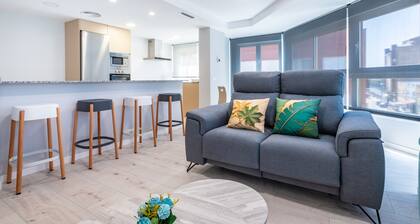Apartment 'Golden Sky 2ª' with Shared Terrace, Wi-Fi and Air Conditioning