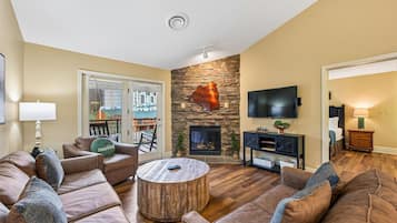 Condo, Multiple Beds (Baskins Creek 413) | Living area