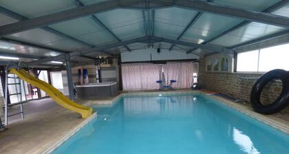 Gite Manola with Indoor Pool 150 m Away