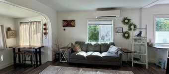 Lovely 2-bedroom house very close to downtown in beautiful La Grande