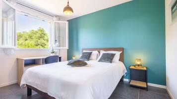 1 bedroom, iron/ironing board, WiFi, bed sheets