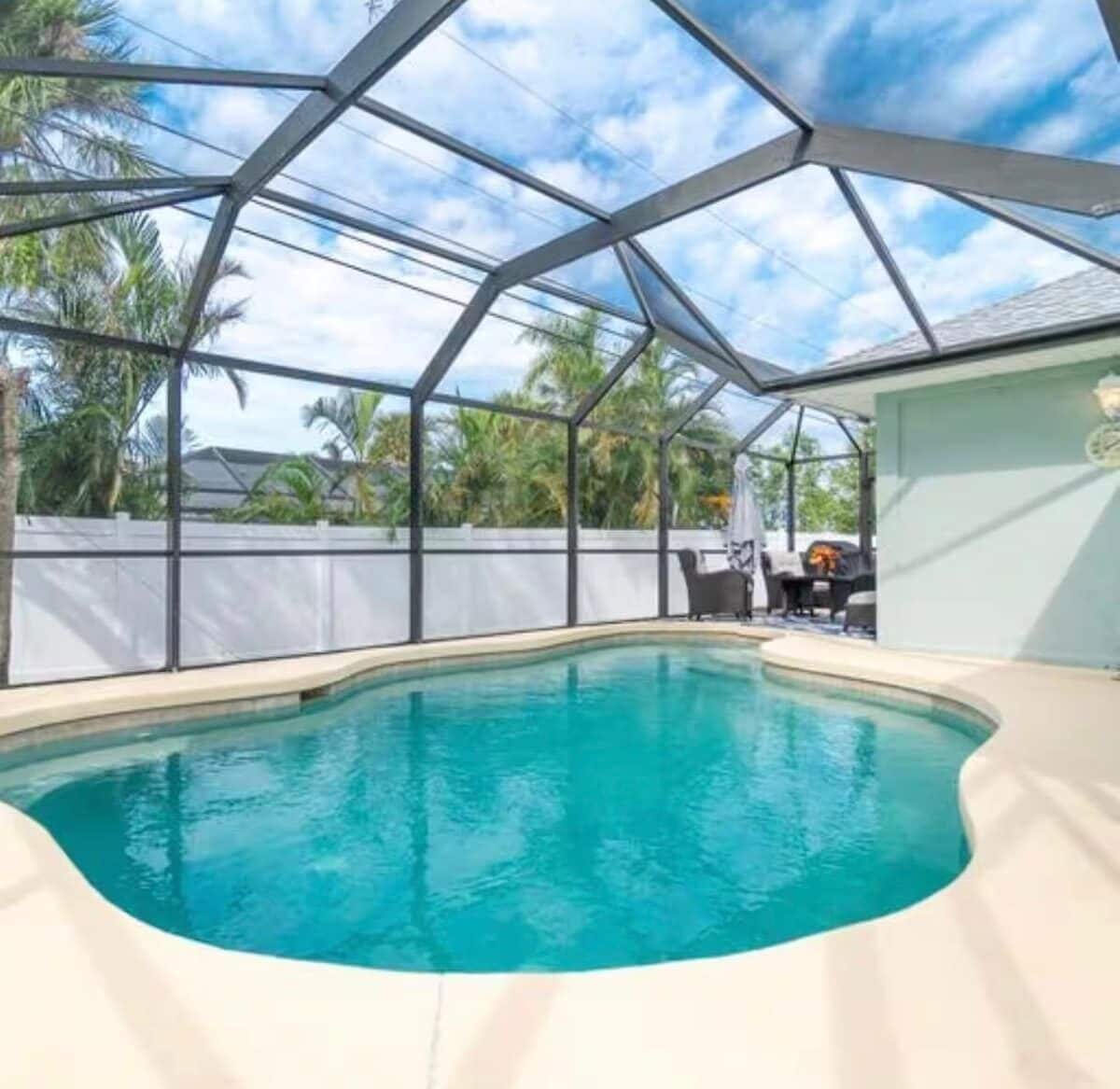 Piscine extérieure, piscine chauffée